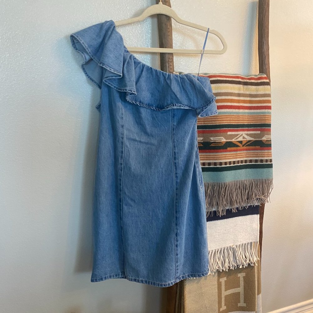 GB Dress in light blue Denim - Size Medium